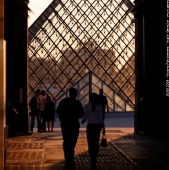 Passage vers le Louvre